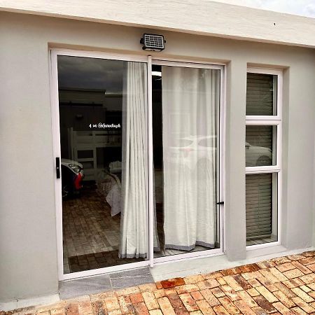 4 On Meerenbosch Knysna Exteriör bild